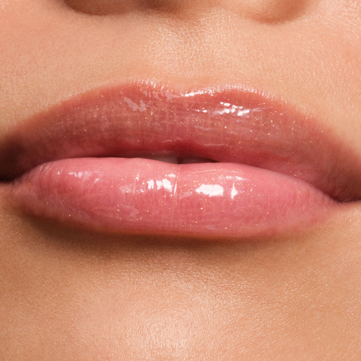 phyto-glow-lip-balm-shimmer-cosmic-l4 NATR-10134-Phyto-Glow-Lip-Hover-Cosmic.jpg