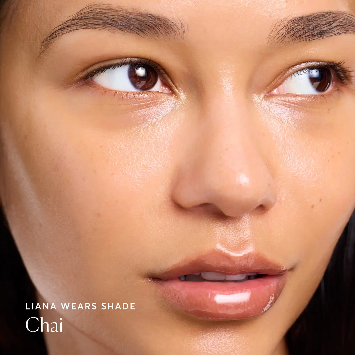 phyto-glow-lip-balm-chai-y5 NATR-60111-Alt-Images-Phyto-Glow-Lip-Balm-Chai-04.webp